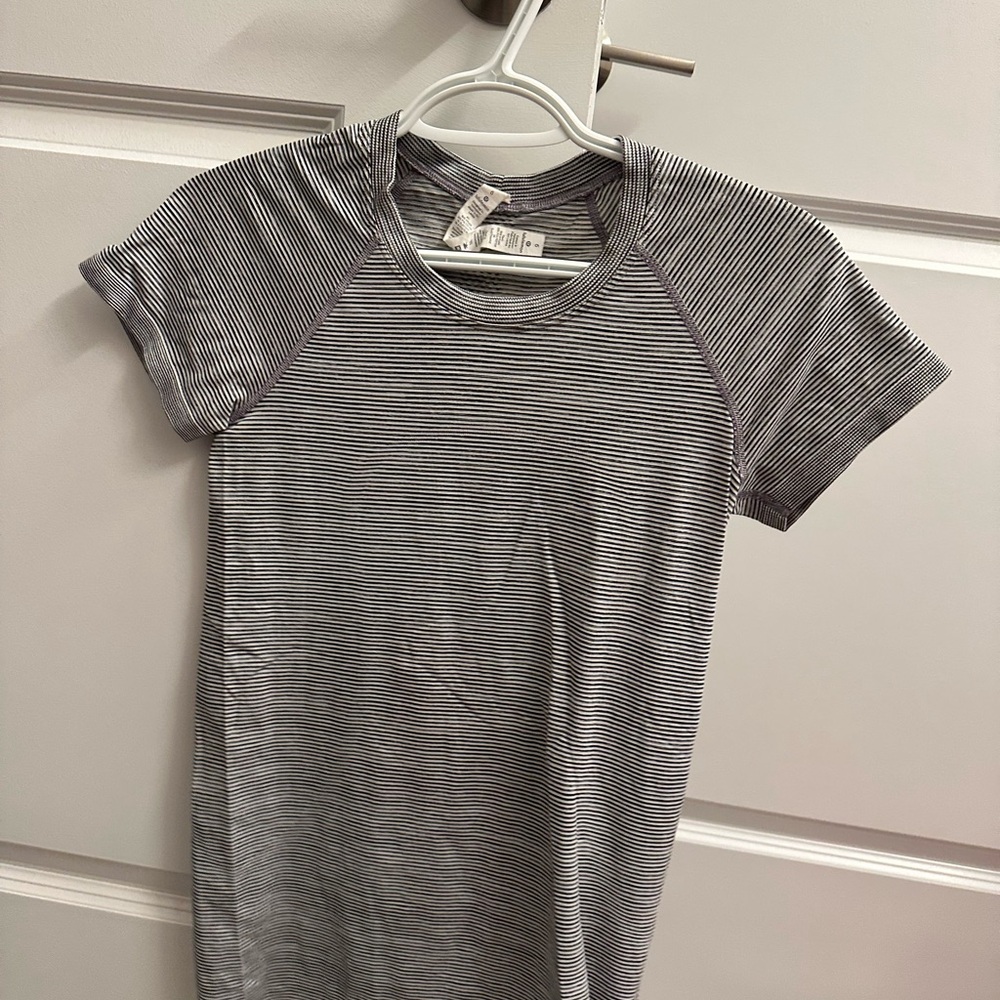 Lululemon Black and White Striped swiftly tech short sleeve